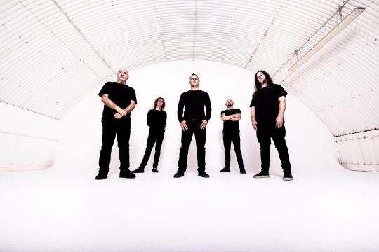 Picture of members of BREED 77