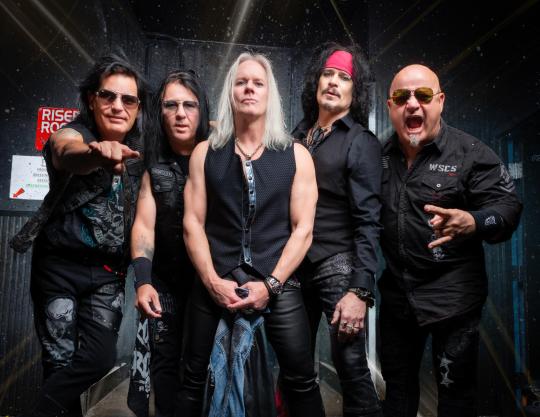Picture of members of WARRANT (USA)